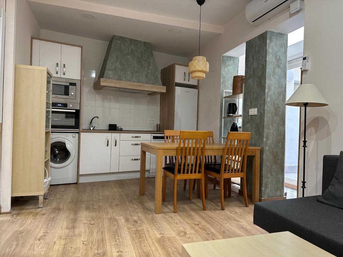 Dos Torres Tenor Gayarre - Encanto Con Balcon Interior 萨拉戈萨 外观 照片