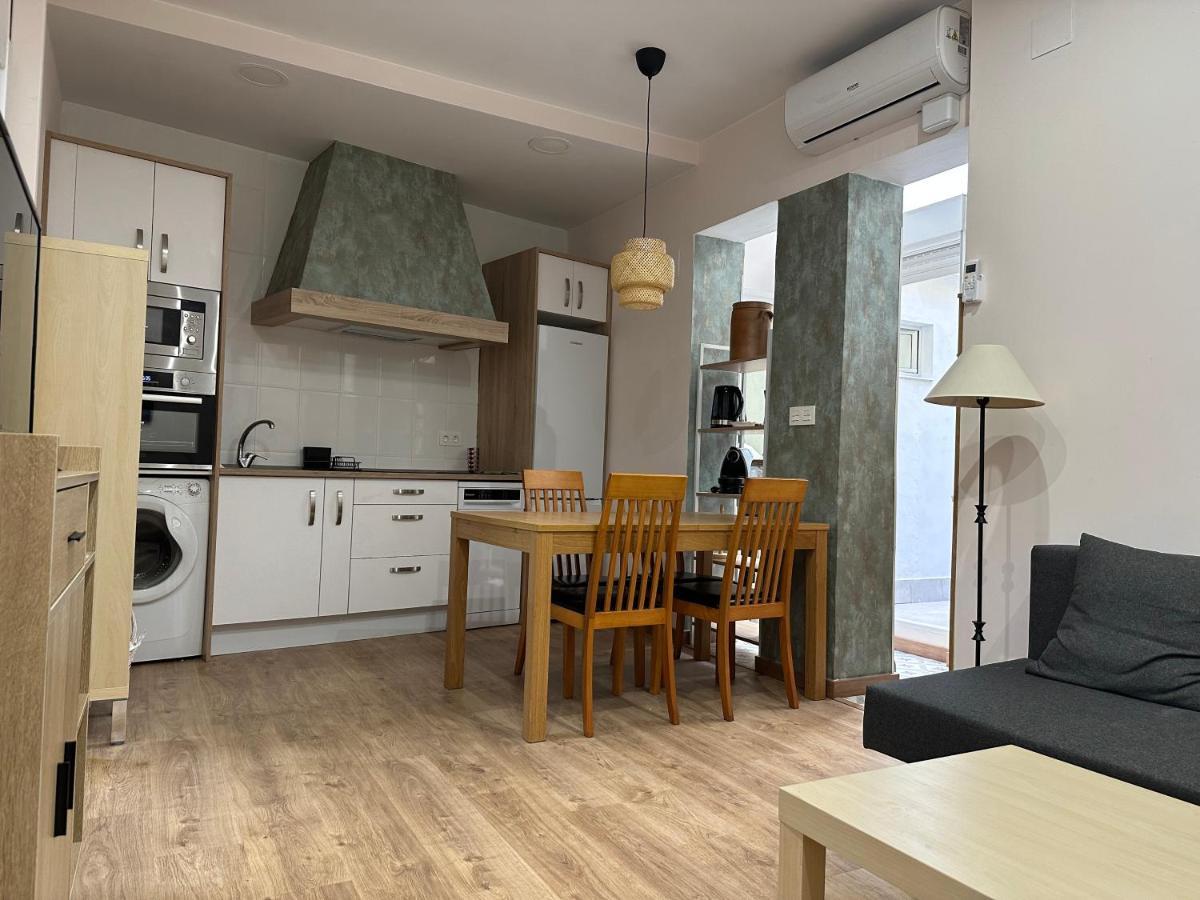 Dos Torres Tenor Gayarre - Encanto Con Balcon Interior 萨拉戈萨 外观 照片