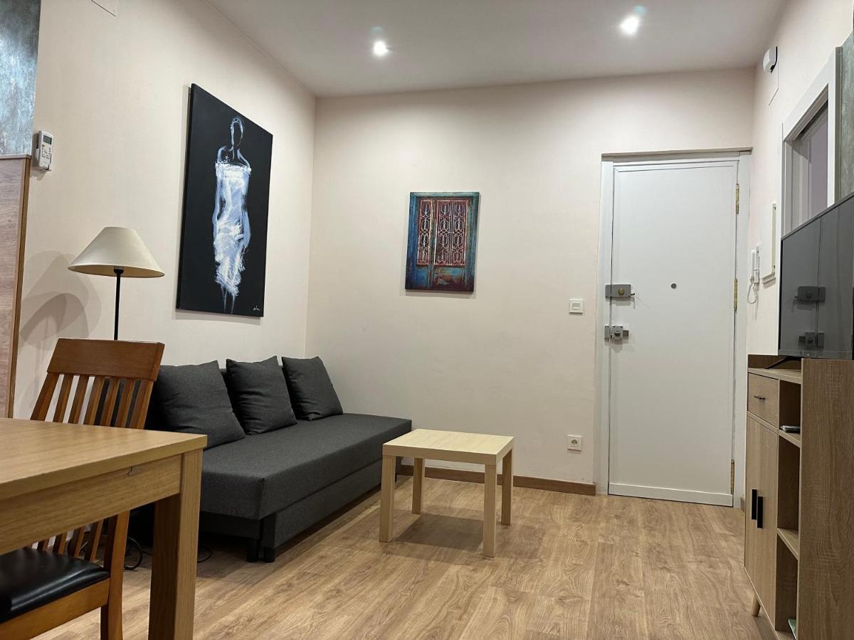 Dos Torres Tenor Gayarre - Encanto Con Balcon Interior 萨拉戈萨 外观 照片